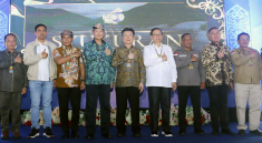 Pengusaha sukses, Tjandra Limanjaya memimpin proyek PLTA Kayan Cascade, berkontribusi pada pembangunan infrastruktur energi dan perekonomian Indonesia